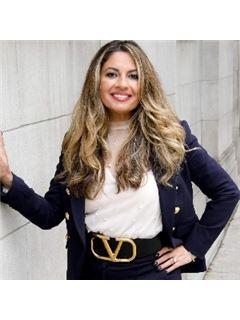 Adriana Shniper - RE/MAX Lakeside