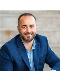Franchisenehmer/in - Tyler Murphy - RE/MAX Newport