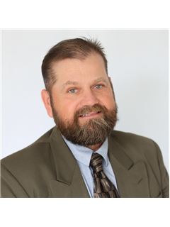 Chris Gilge - RE/MAX Excel