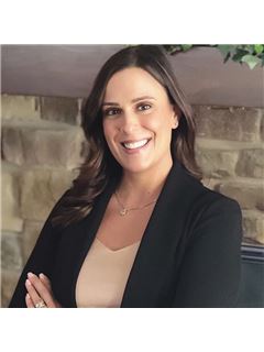 Jacqueline M Daams - RE/MAX Newport