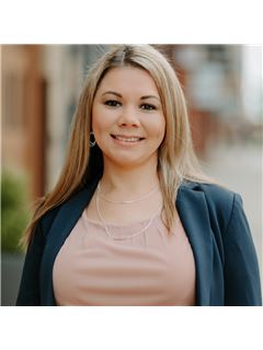 Natalie Finkley - RE/MAX Lakeside