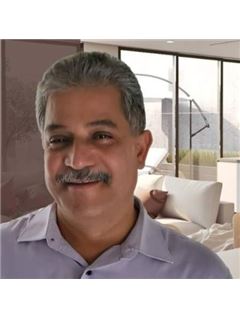 Leonel Alvarez Mayorga - RE/MAX Lakeside