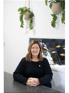Associate - Jodie Williams - REMAX Aspire