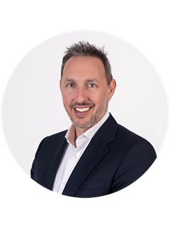 Peter Catanzariti – REMAX United – Helensvale, Queensland | Australia