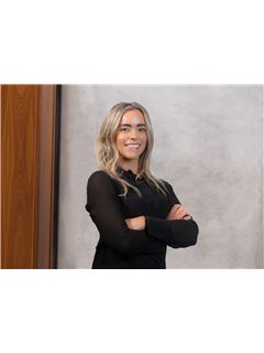 Office Staff - Kelly Preston - REMAX Success