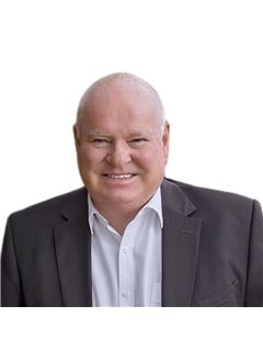 Alan Lucas - REMAX Bayside