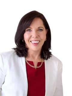 Kathy Novacsek - REMAX Bayside