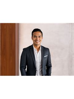 Office Staff - Edward Amores - REMAX Success
