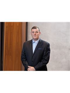 Associate - Brett Reis - REMAX Success