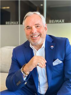 Russel Segal - REMAX Regency
