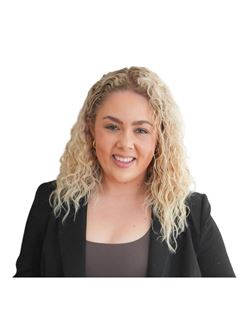 Brooke Caple - REMAX Bayside
