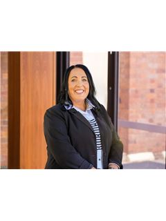 Melita Bell - REMAX Success