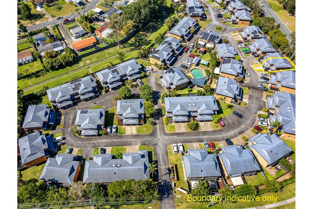 Residential - Townhouse - Mudgeeraba, Australia - Australia - 17 - 1043195016-500