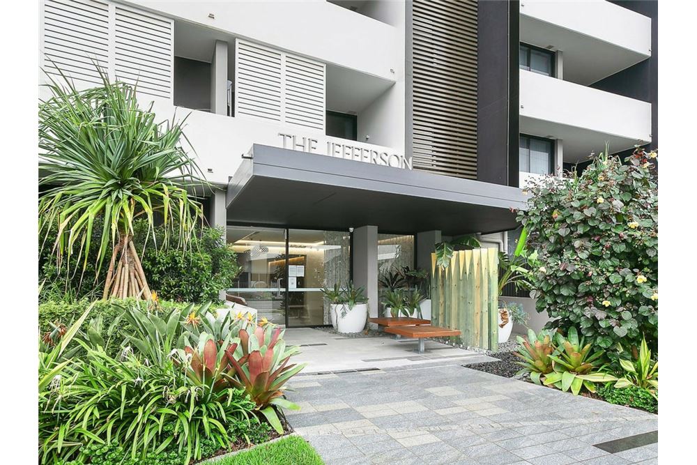 Residential - Condo/Apartment - Palm Beach, Australia - Australia - 1 - 1043195020-184