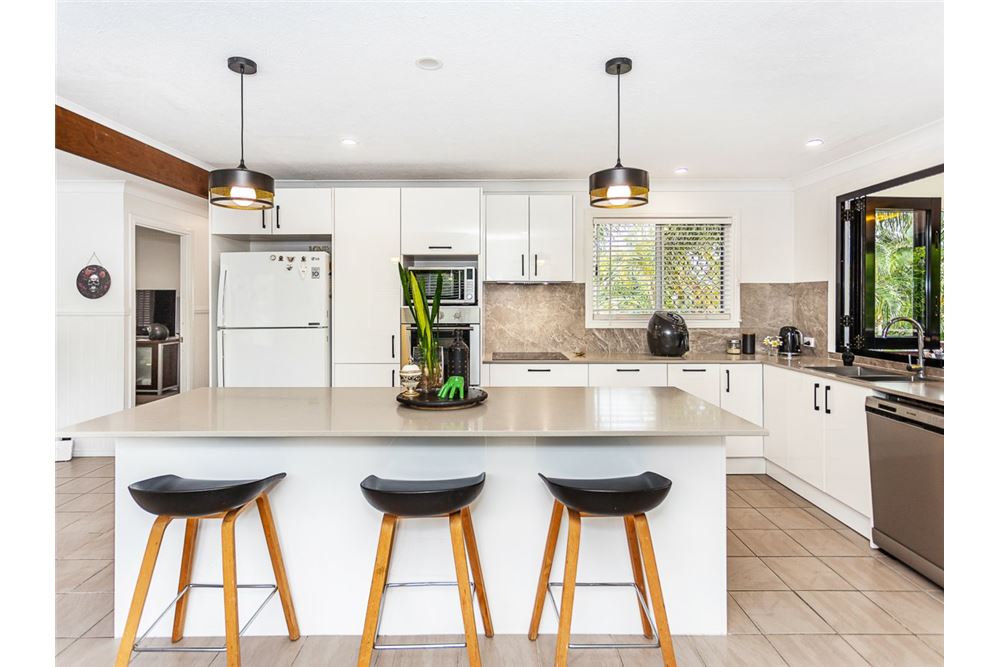 Residenziale - Casa - Mudgeeraba, Australia - Australia - 11 - 1043195016-513