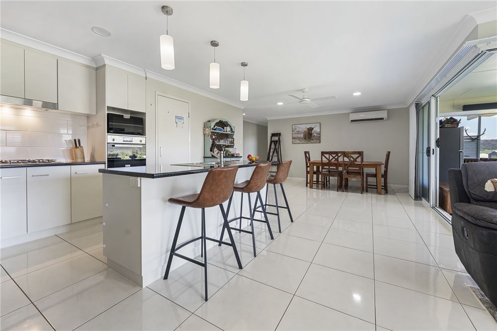 Prédio Habitacional - Other - Kingsthorpe, Australia - Australia - 8 - 1043167021-1252