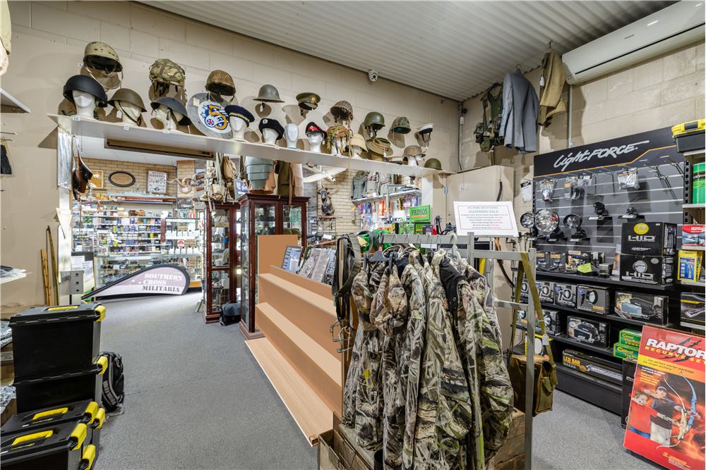 Comercial -  - South Toowoomba, Australia - Australia - 5 - 1043167028-413