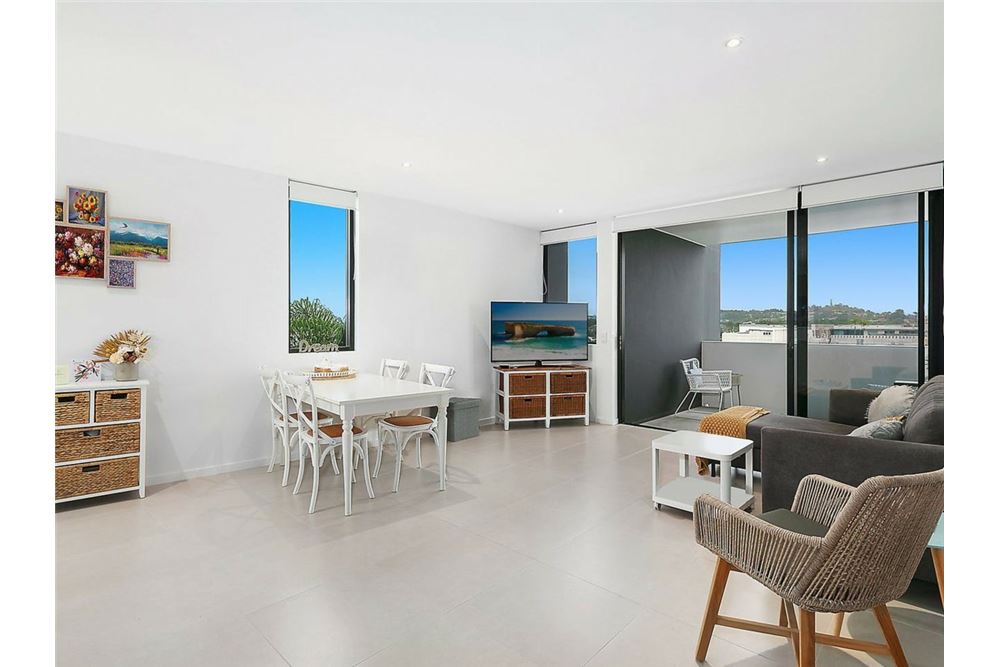 Residential - Condo/Apartment - Palm Beach, Australia - Australia - 3 - 1043195020-184
