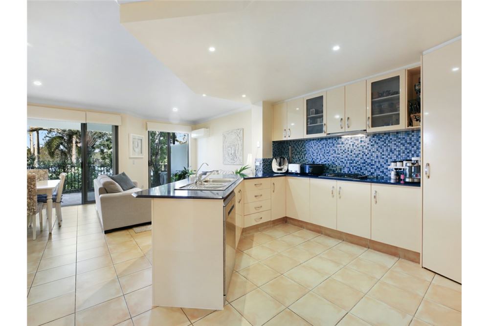 Residential - Condo/Apartment - Carrara, Australia - Australia - 5 - 1043195031-122