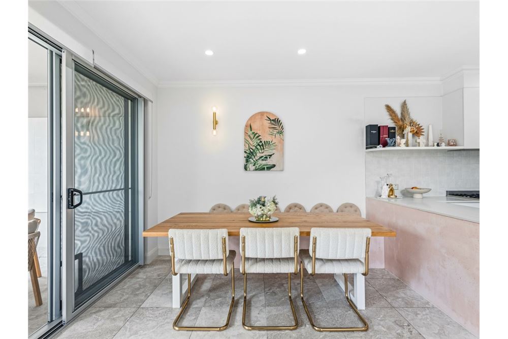 Residential - House - Merrimac, Australia - Australia - 14 - 1043195034-497