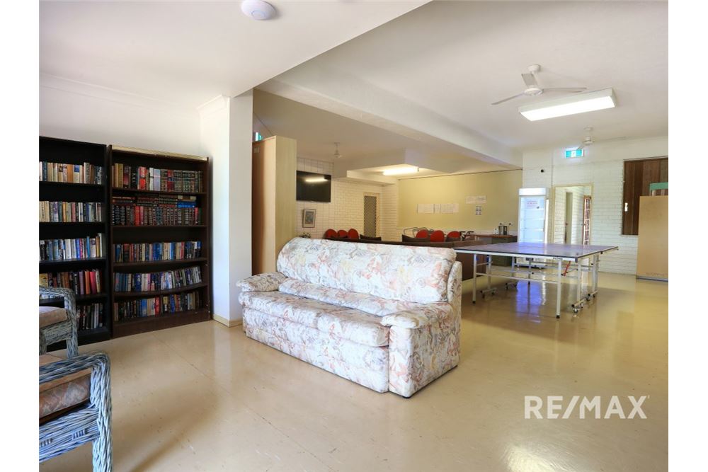 Residential - Condo/Apartment - Merrimac, Australia - Australia - 6 - 1043195034-500