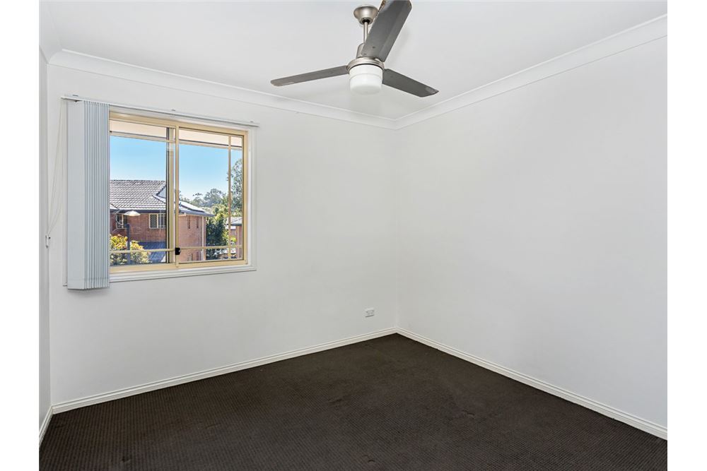 Residential - Townhouse - Mudgeeraba, Australia - Australia - 9 - 1043195016-500