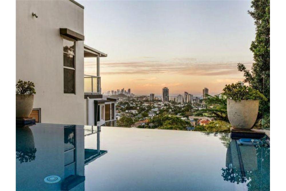 Prédio Habitacional - Casa - Burleigh Heads, Australia - Australia - 2 - 1043195160-3