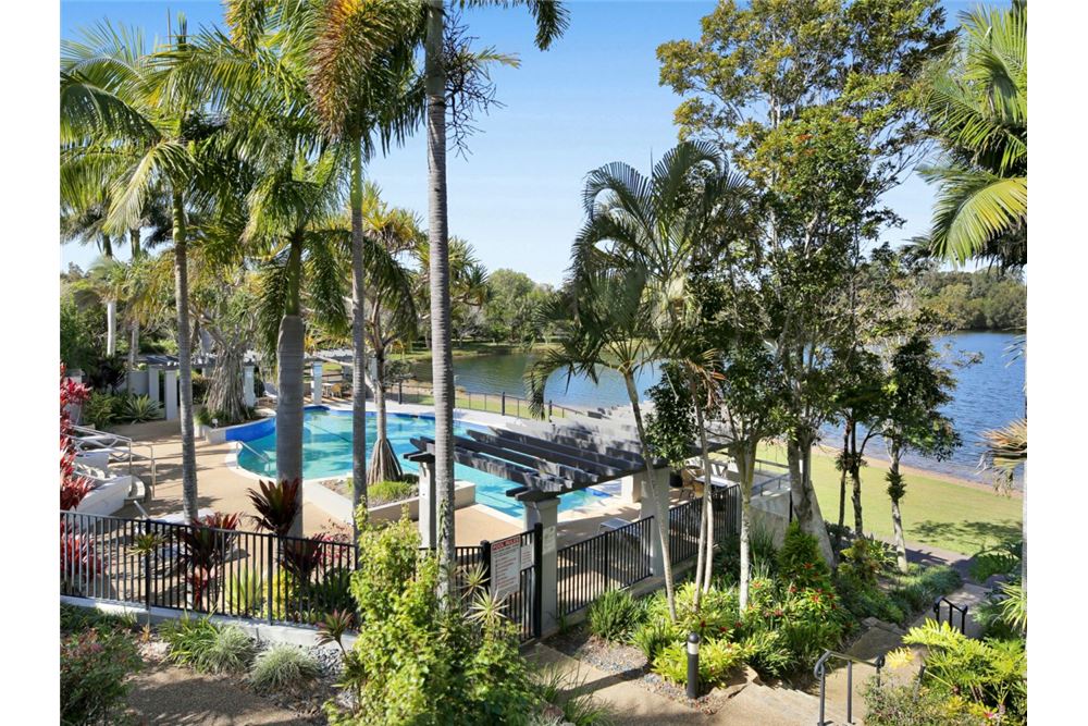 Residential - Condo/Apartment - Carrara, Australia - Australia - 24 - 1043195031-122