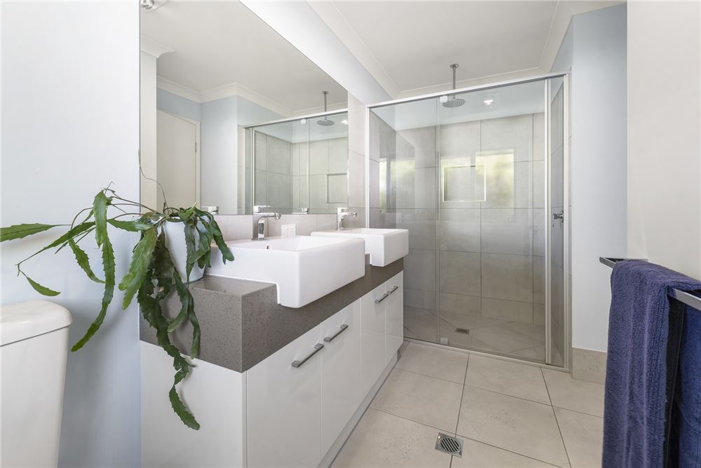 Residencial - Casa - Middle Ridge, Australia - Australia - 13 - 1043167069-9