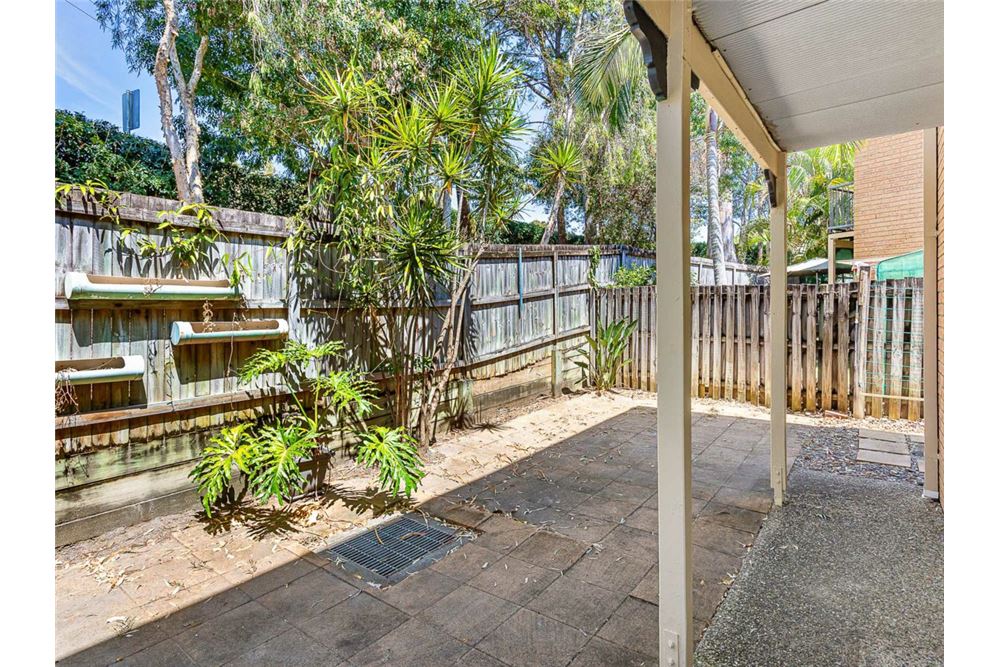 Residential - Townhouse - Mudgeeraba, Australia - Australia - 13 - 1043195016-500