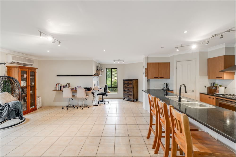 Residencial - Casa - Westbrook, Australia - Australia - 6 - 1043167028-428