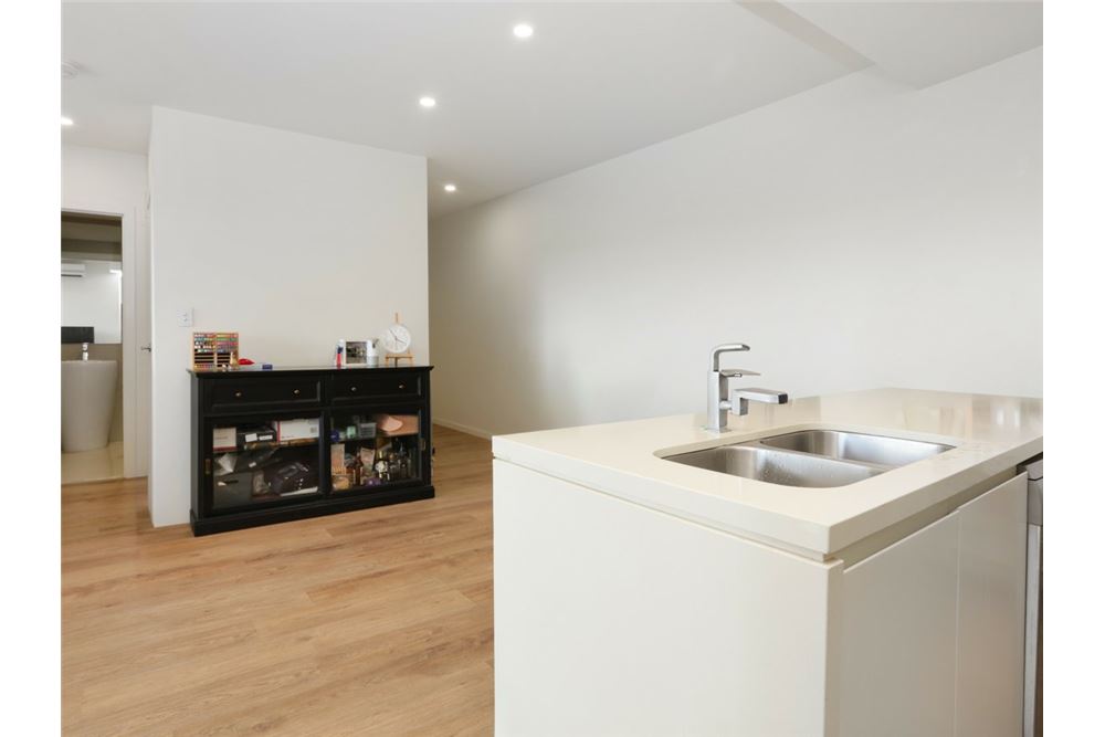 Residential - House - Merrimac, Australia - Australia - 3 - 1043195034-501