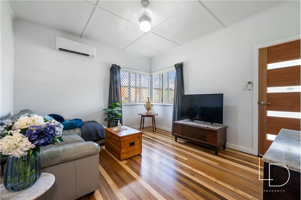 Residential SemiDetached House West Mackay, Australia Australia