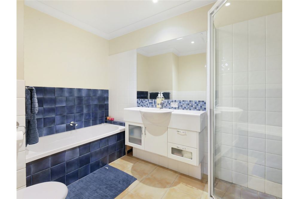 Residential - Condo/Apartment - Carrara, Australia - Australia - 19 - 1043195031-122