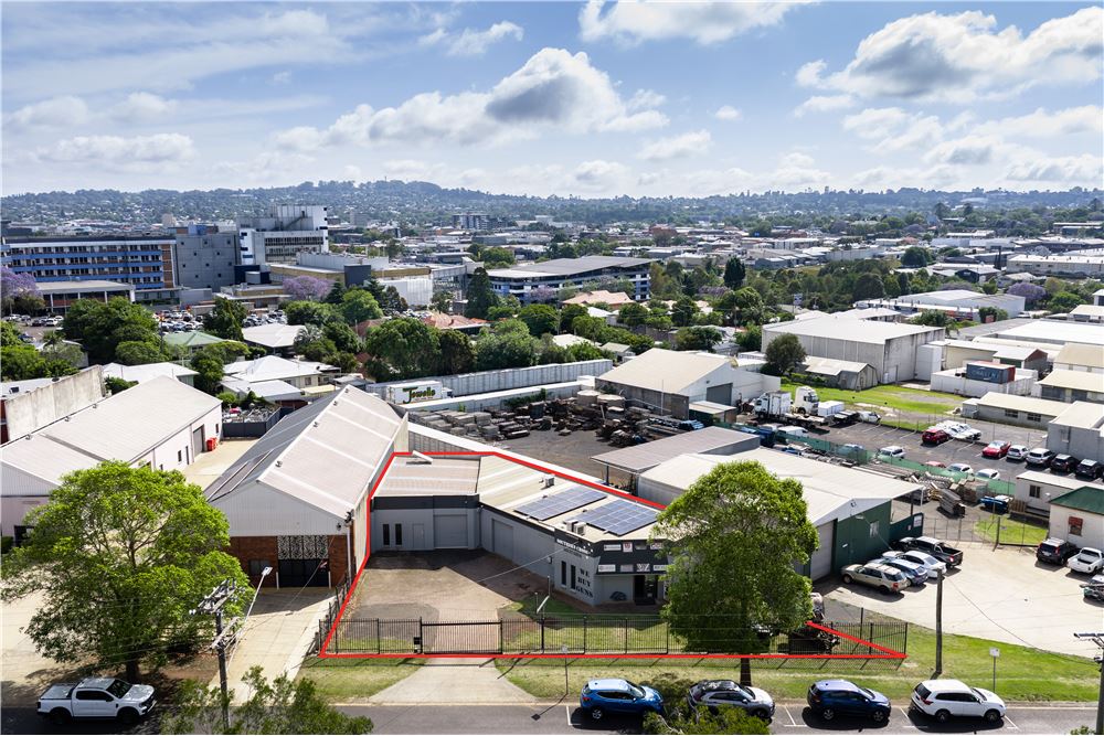 Comercial - Taller de un solo inquilino - South Toowoomba, Australia - Australia - 1 - 1043167028-422
