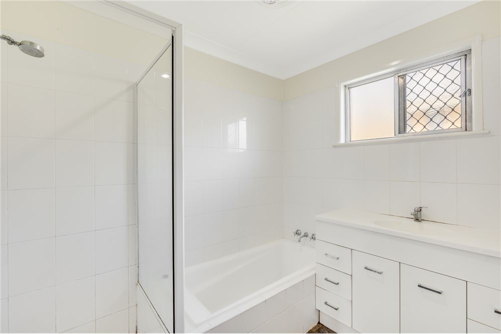 Residencial - Casa - East Toowoomba, Australia - Australia - 12 - 1043167028-426