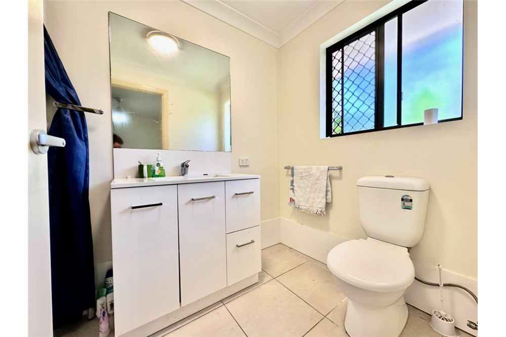 Residential - Condo/Apartment - Merrimac, Australia - Australia - 12 - 1043195034-500