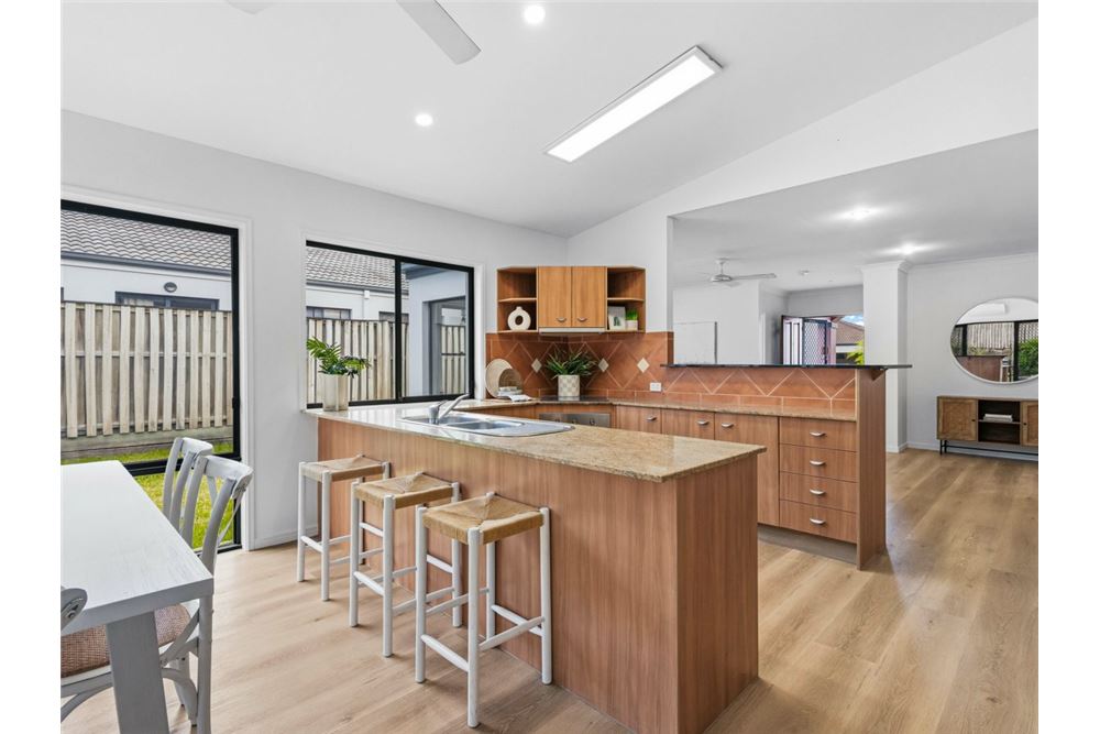 Residential - House - Robina, Australia - Australia - 10 - 1043195034-499