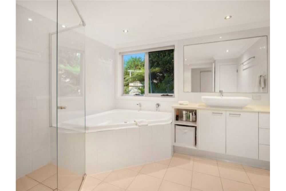 Prédio Habitacional - Casa - Burleigh Heads, Australia - Australia - 13 - 1043195160-3