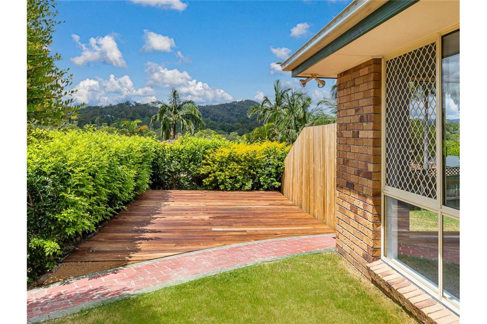 Residential - House - Mudgeeraba, Australia - Australia - 3 - 1043195016-514