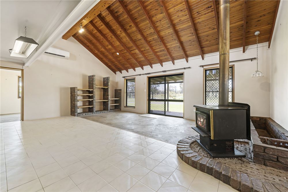 Residencial - Casa - Goombungee, Australia - Australia - 10 - 1043167021-1255