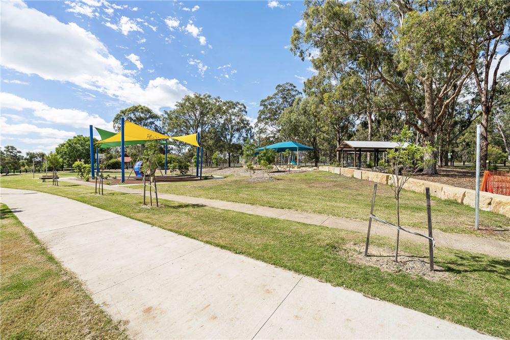 Prédio Habitacional - Casa - Goombungee, Australia - Australia - 16 - 1043167021-1245