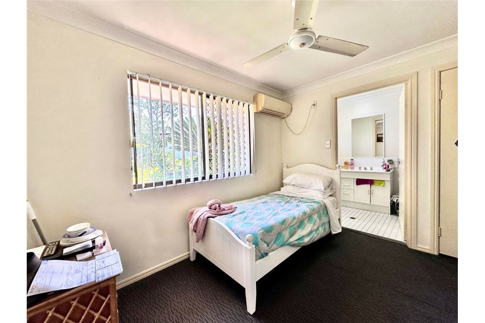 Residential - Condo/Apartment - Merrimac, Australia - Australia - 11 - 1043195034-500