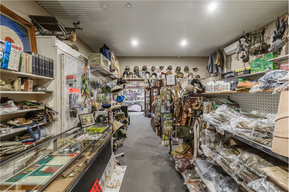 Comercial - Taller de un solo inquilino - South Toowoomba, Australia - Australia - 7 - 1043167028-422