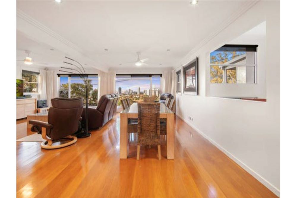 Prédio Habitacional - Casa - Burleigh Heads, Australia - Australia - 9 - 1043195160-3