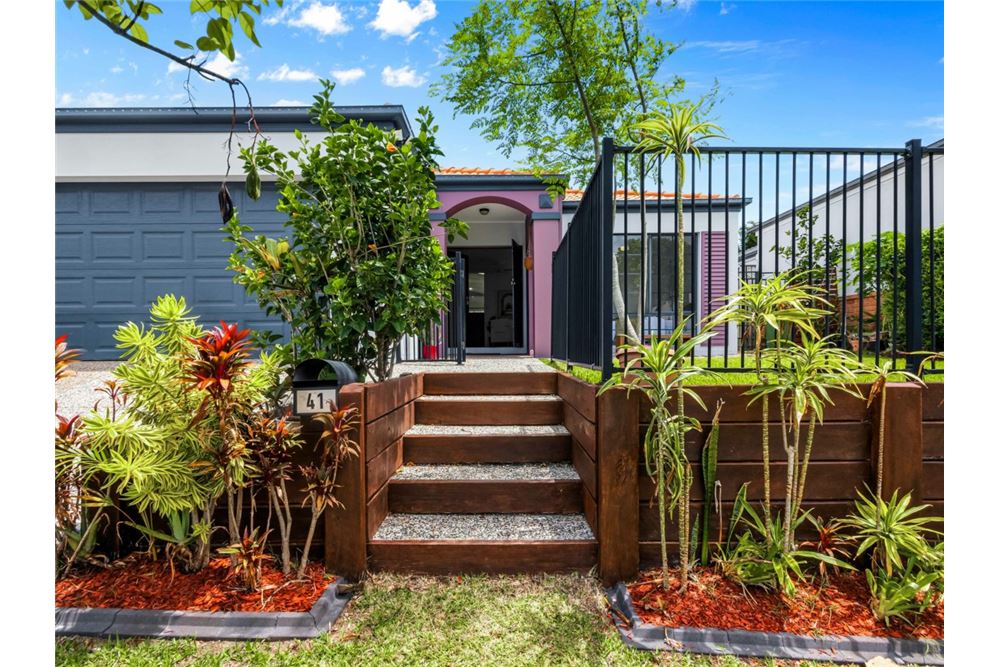 Residential - House - Robina, Australia - Australia - 7 - 1043195034-499