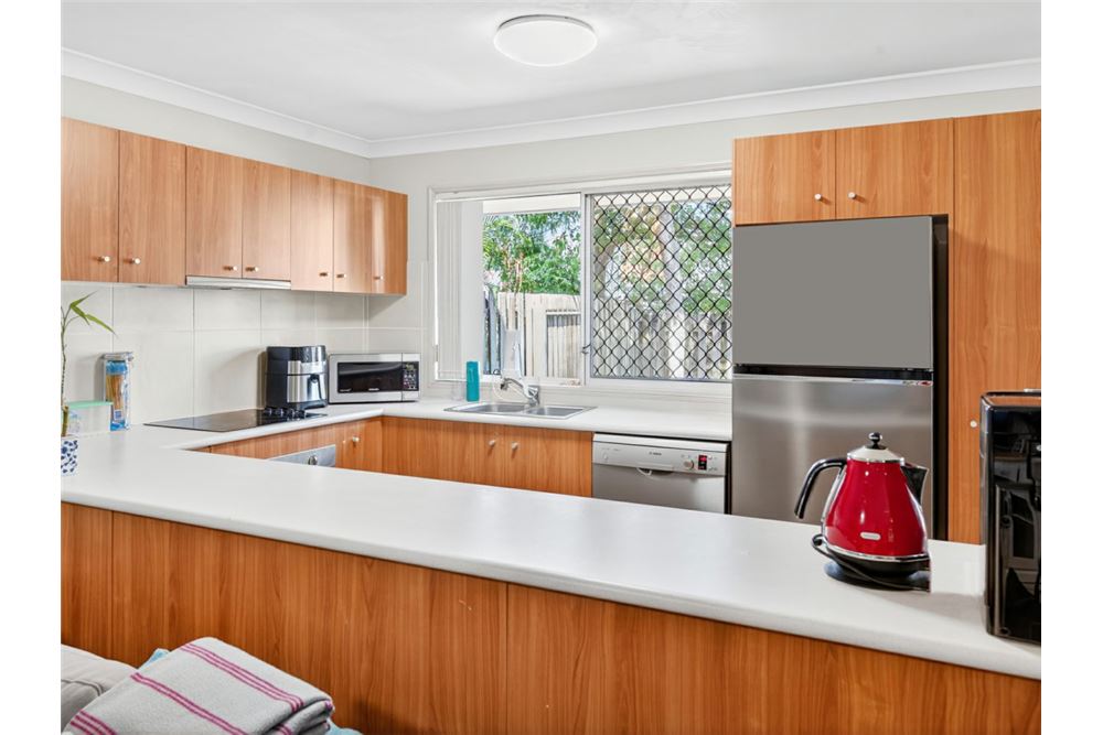 Prédio Habitacional - Moradia em Banda - Carrara, Australia - Australia - 4 - 1043195021-615