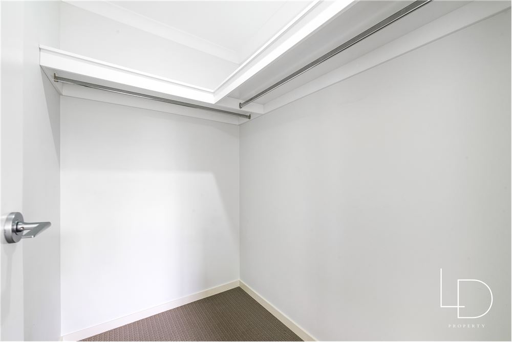 Residential SemiDetached House West Mackay, Australia Australia