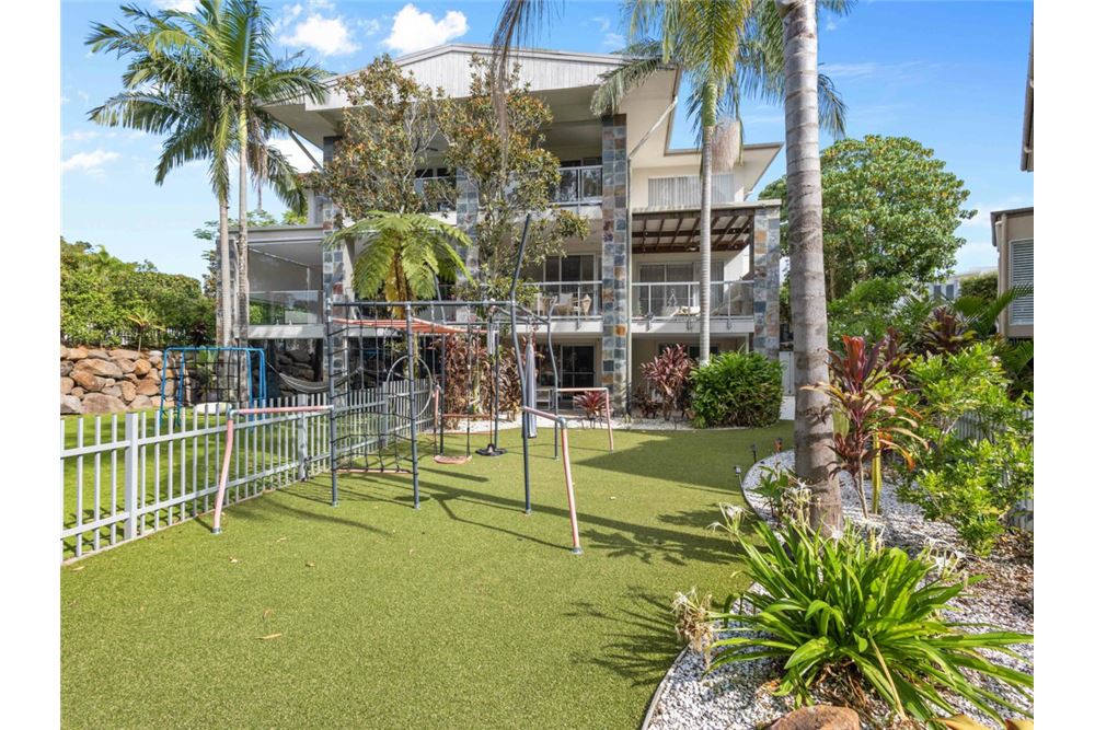 Résidentiel - Maison - Merrimac, Australie - Australia - 2 - 1043195034-497