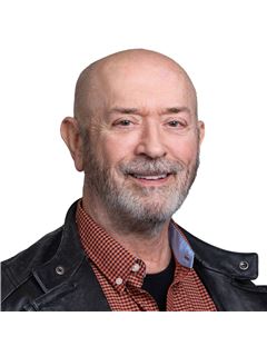 James Pewitt - RE/MAX Advantage